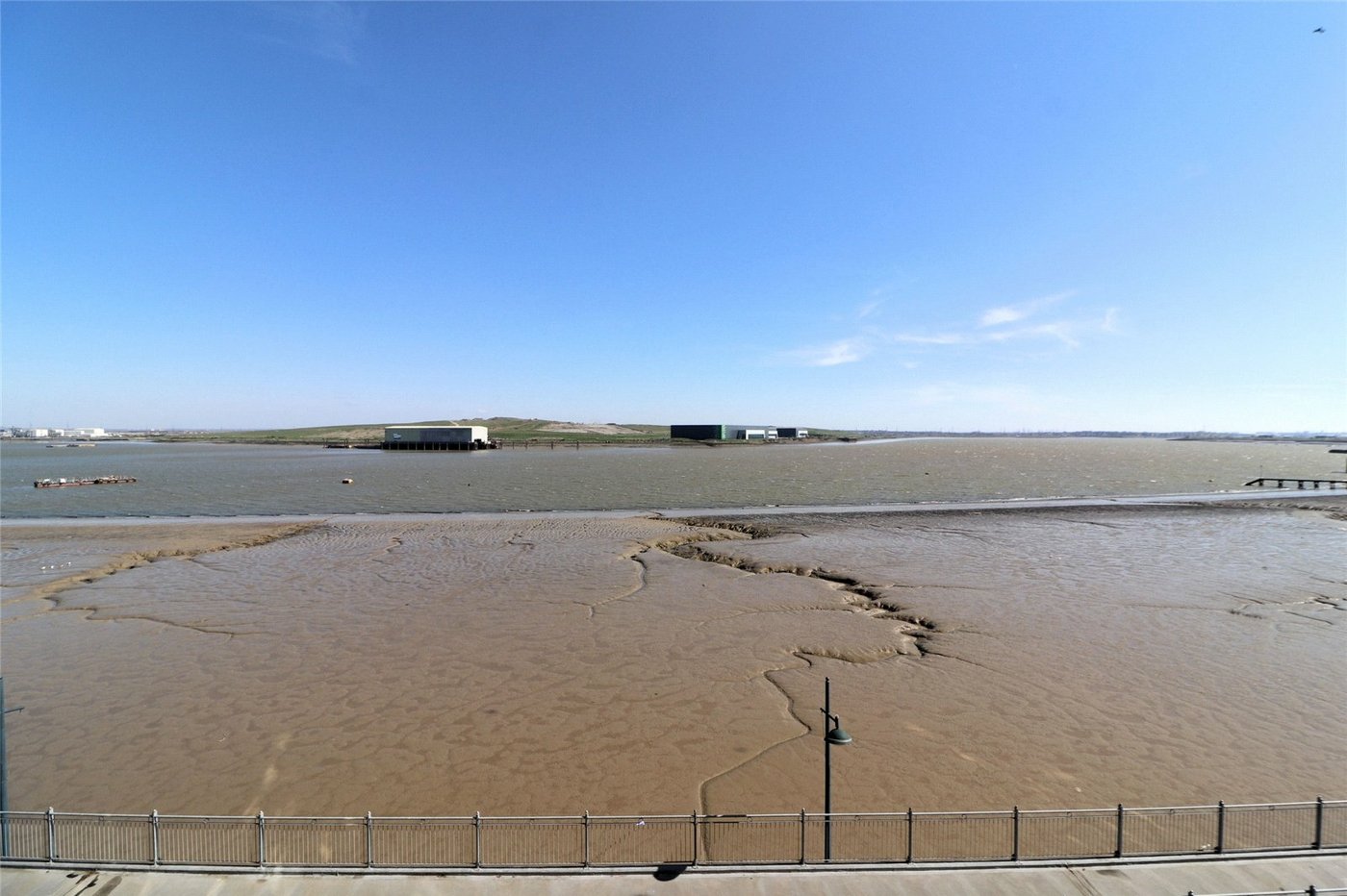 2 bedroom property for sale in Erith | Robinson Jackson