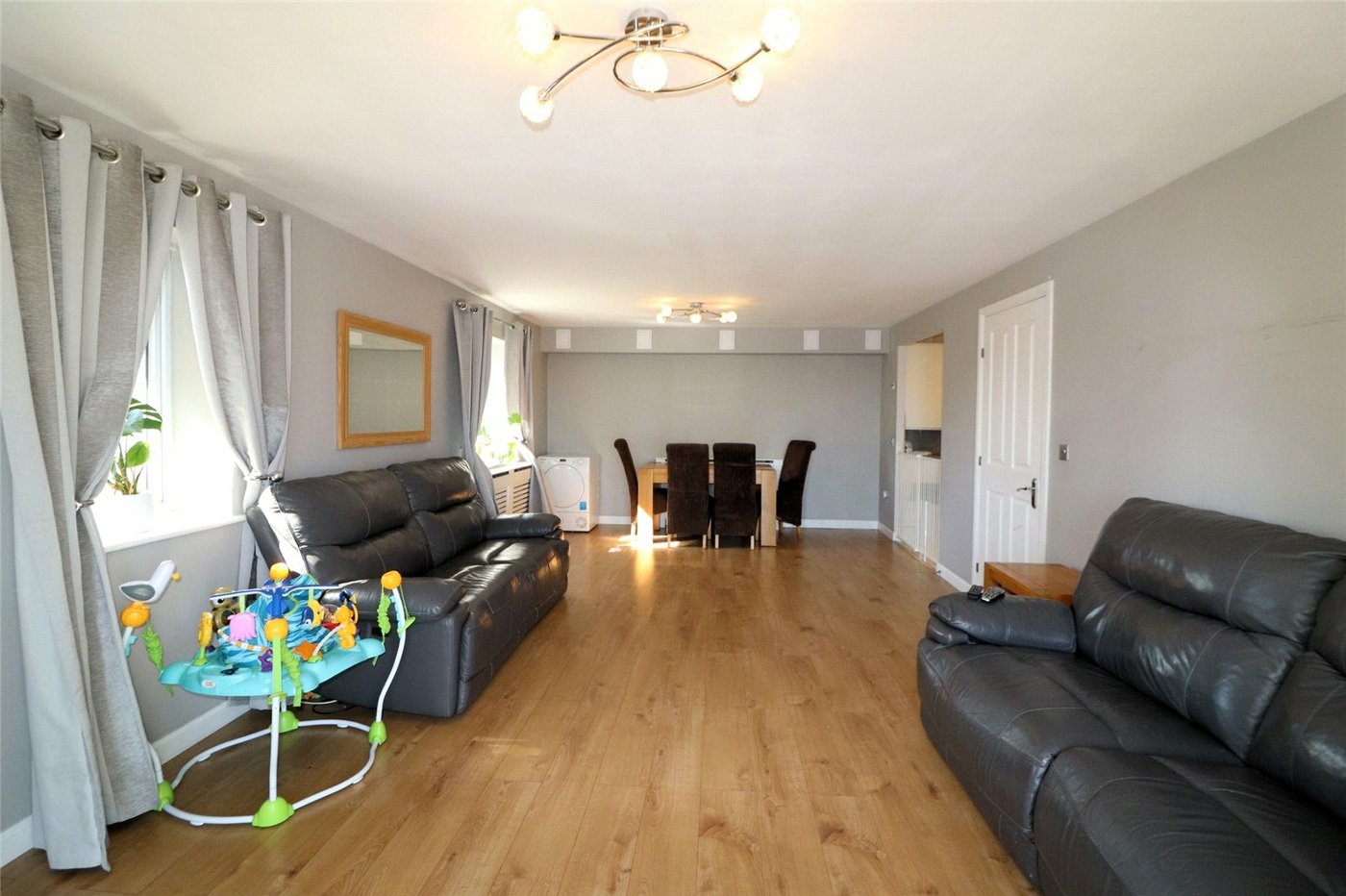 2 bedroom property for sale in Erith | Robinson Jackson