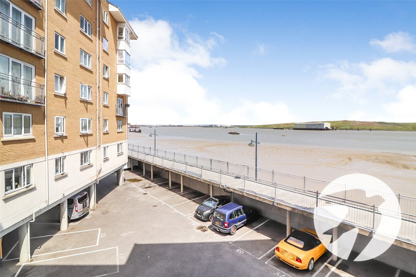 2 bedroom property for sale in Erith | Robinson Jackson