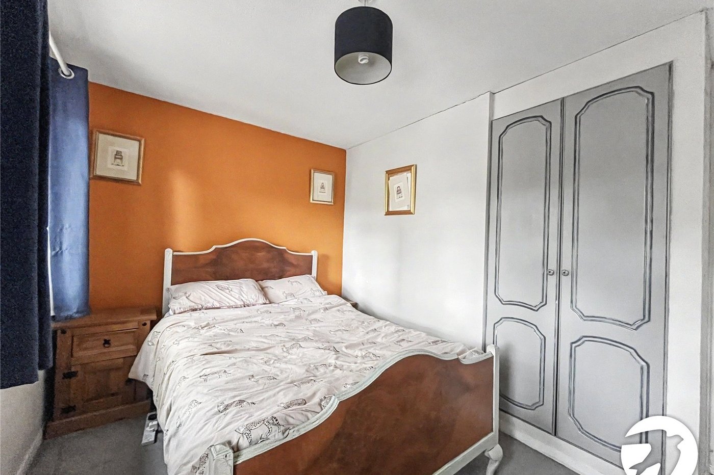 2 bedroom house for sale in Walderslade | Robinson Michael & Jackson