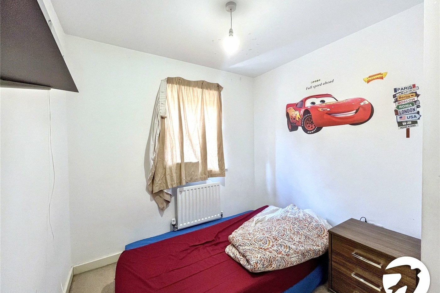 2 bedroom property for sale in Wainscott | Robinson Michael & Jackson