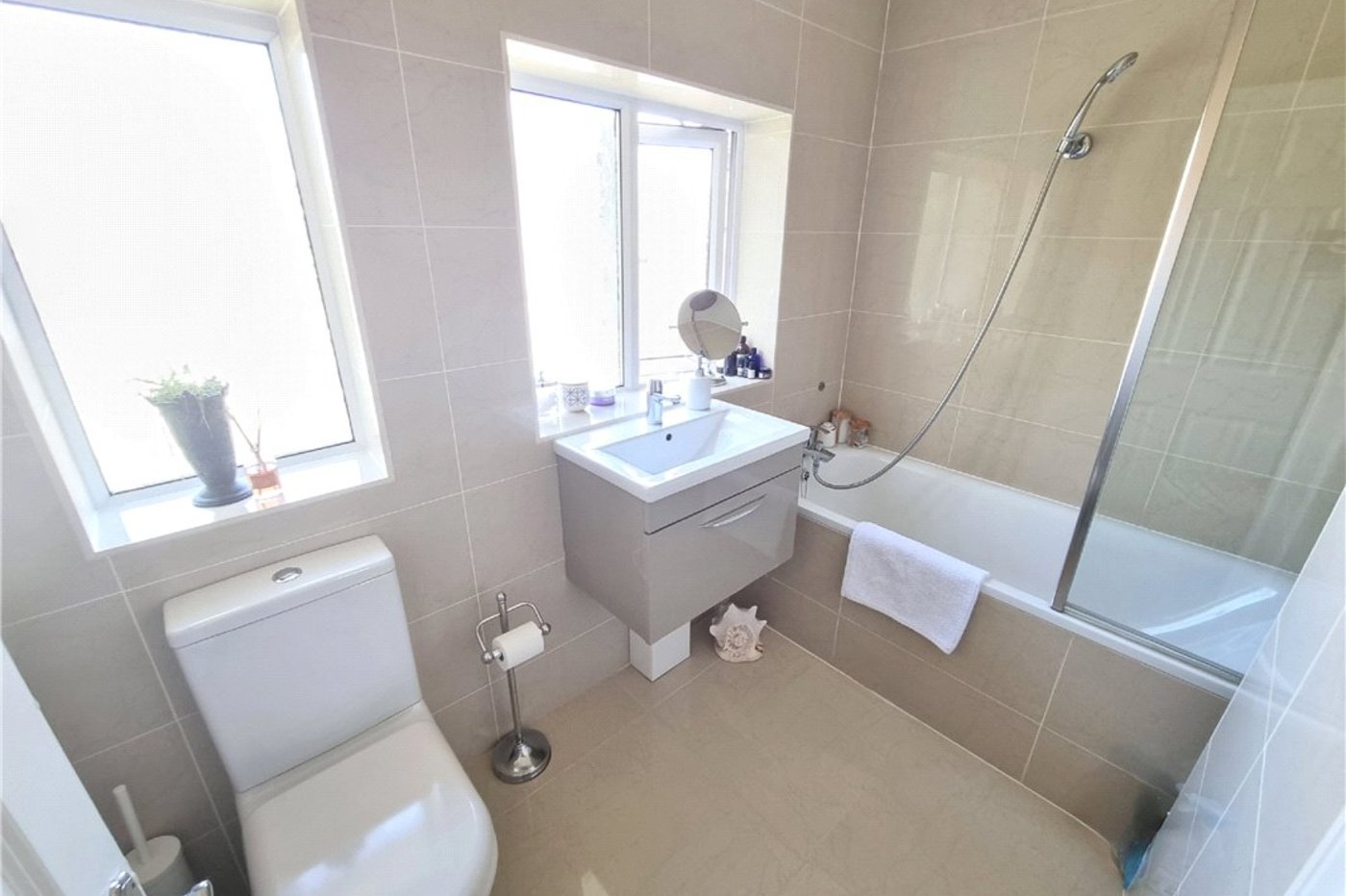 3 bedroom house for sale in St Pauls Cray | Robinson Jackson
