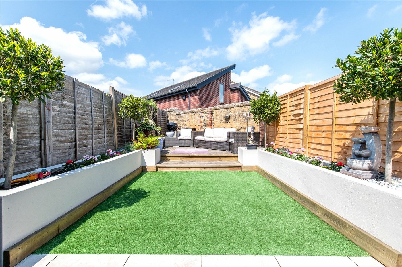 2 bedroom house for sale in Gravesend | Robinson Michael & Jackson