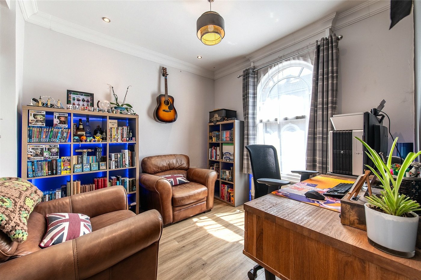 2 bedroom house for sale in Gravesend | Robinson Michael & Jackson