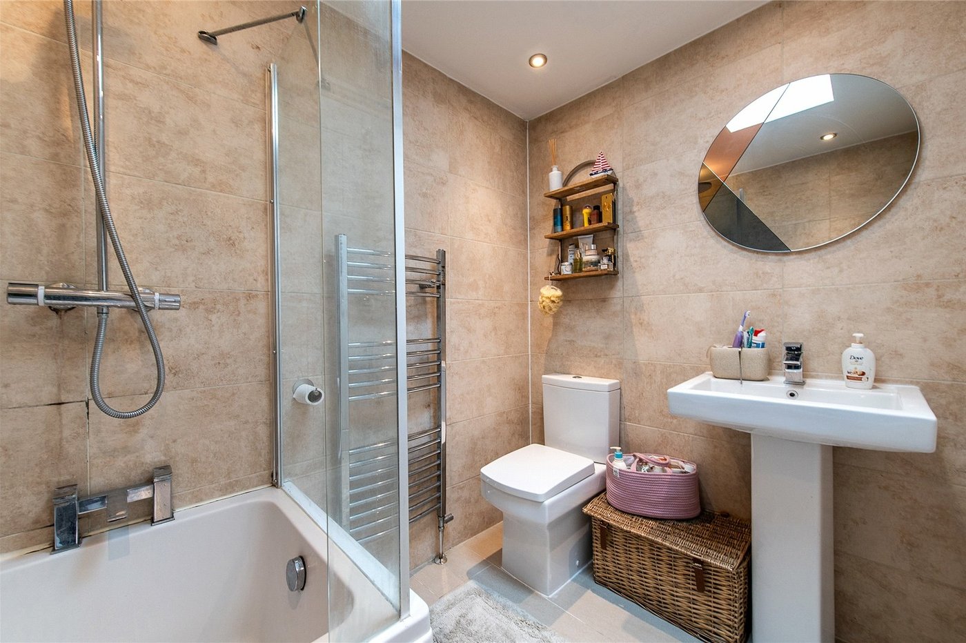 2 bedroom house for sale in Gravesend | Robinson Michael & Jackson