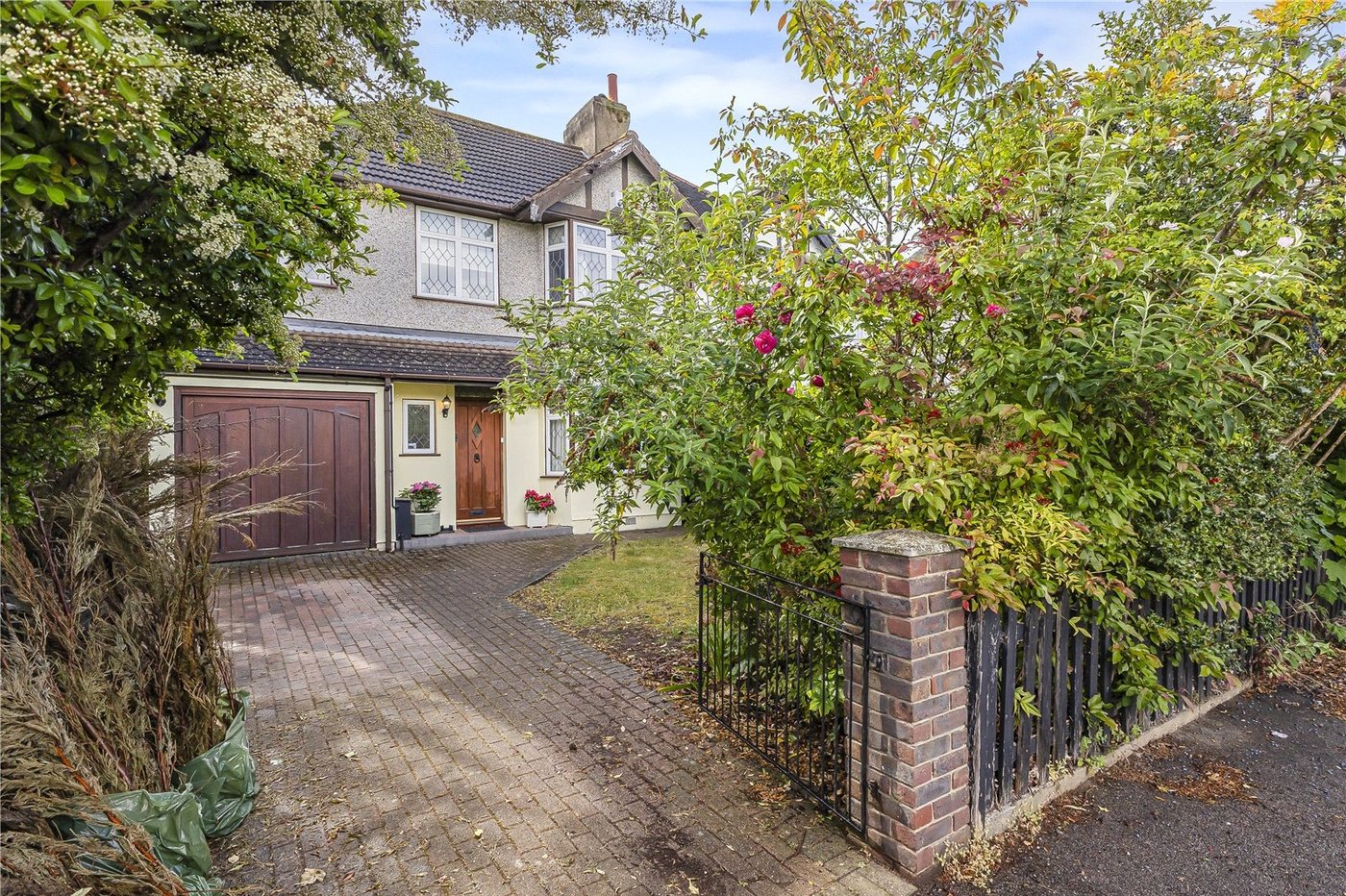 4 bedroom house for sale in West Dartford | Robinson Jackson