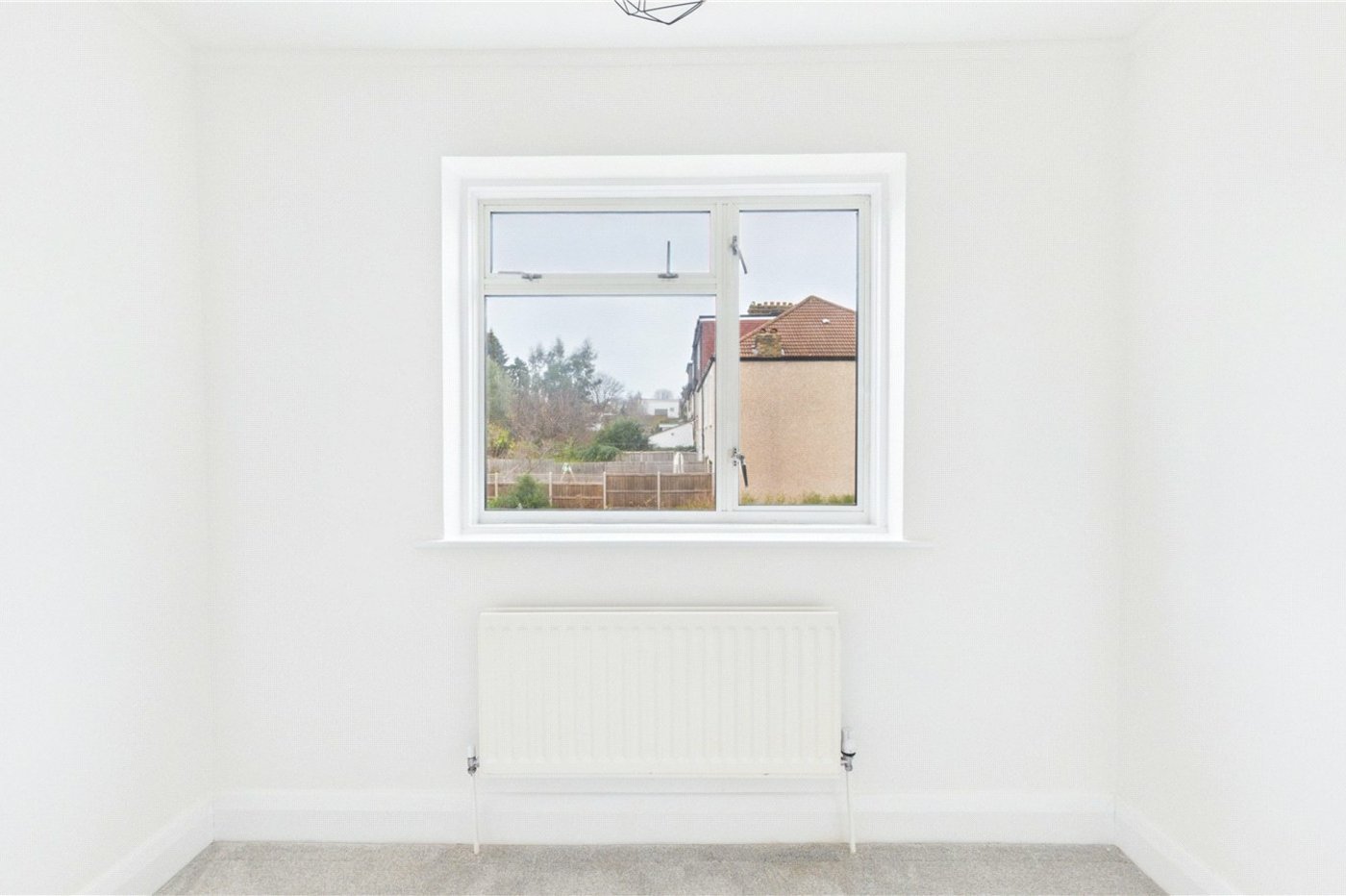 4 bedroom house for sale in London | Robinson Jackson