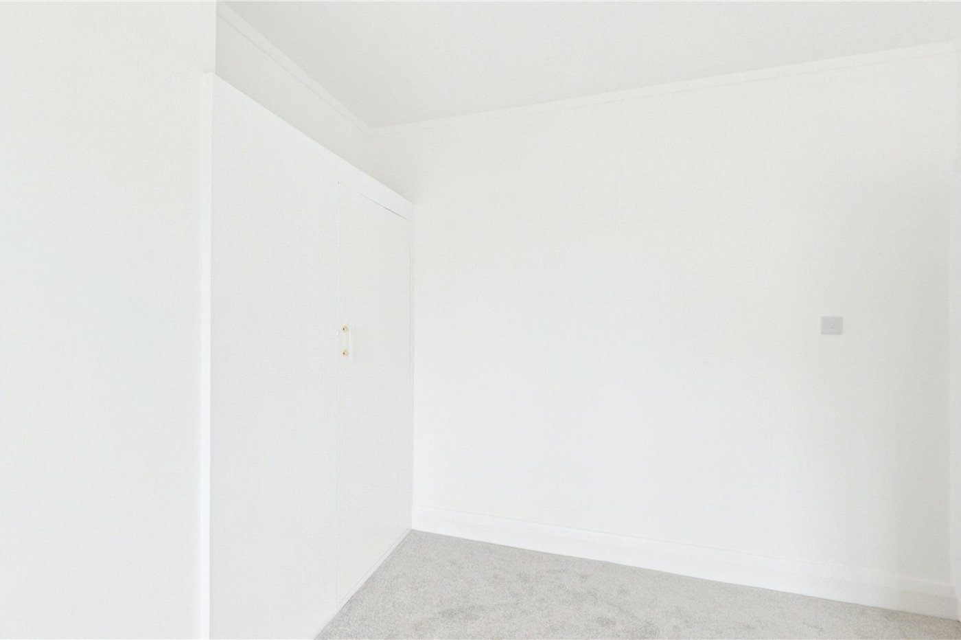 4 bedroom house for sale in London | Robinson Jackson