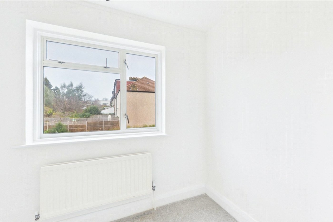 4 bedroom house for sale in London | Robinson Jackson