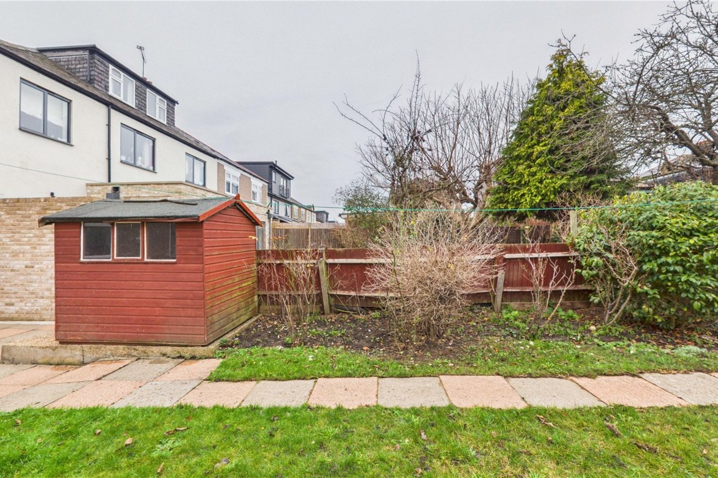 4 bedroom house for sale in London | Robinson Jackson