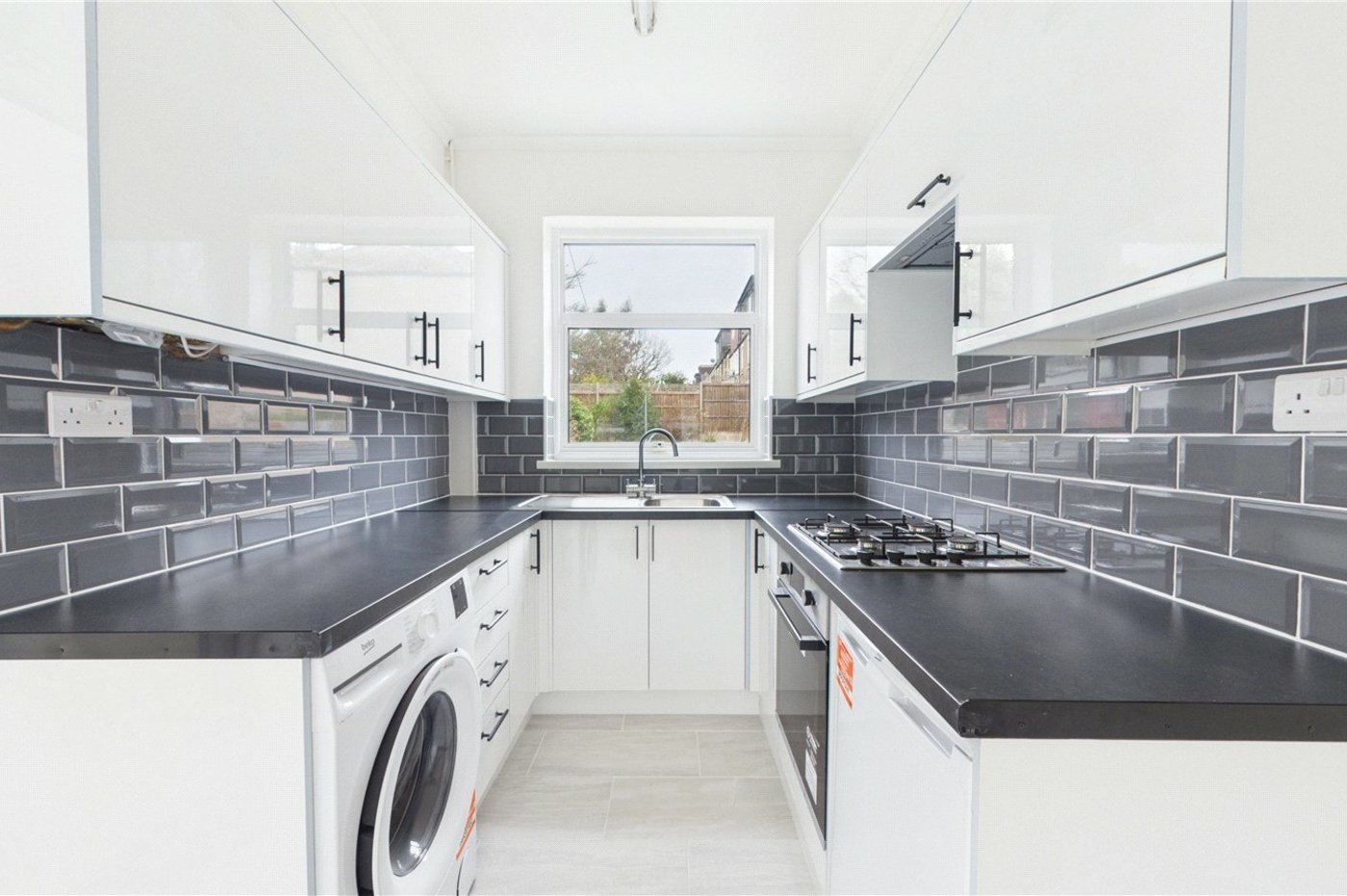 4 bedroom house for sale in London | Robinson Jackson