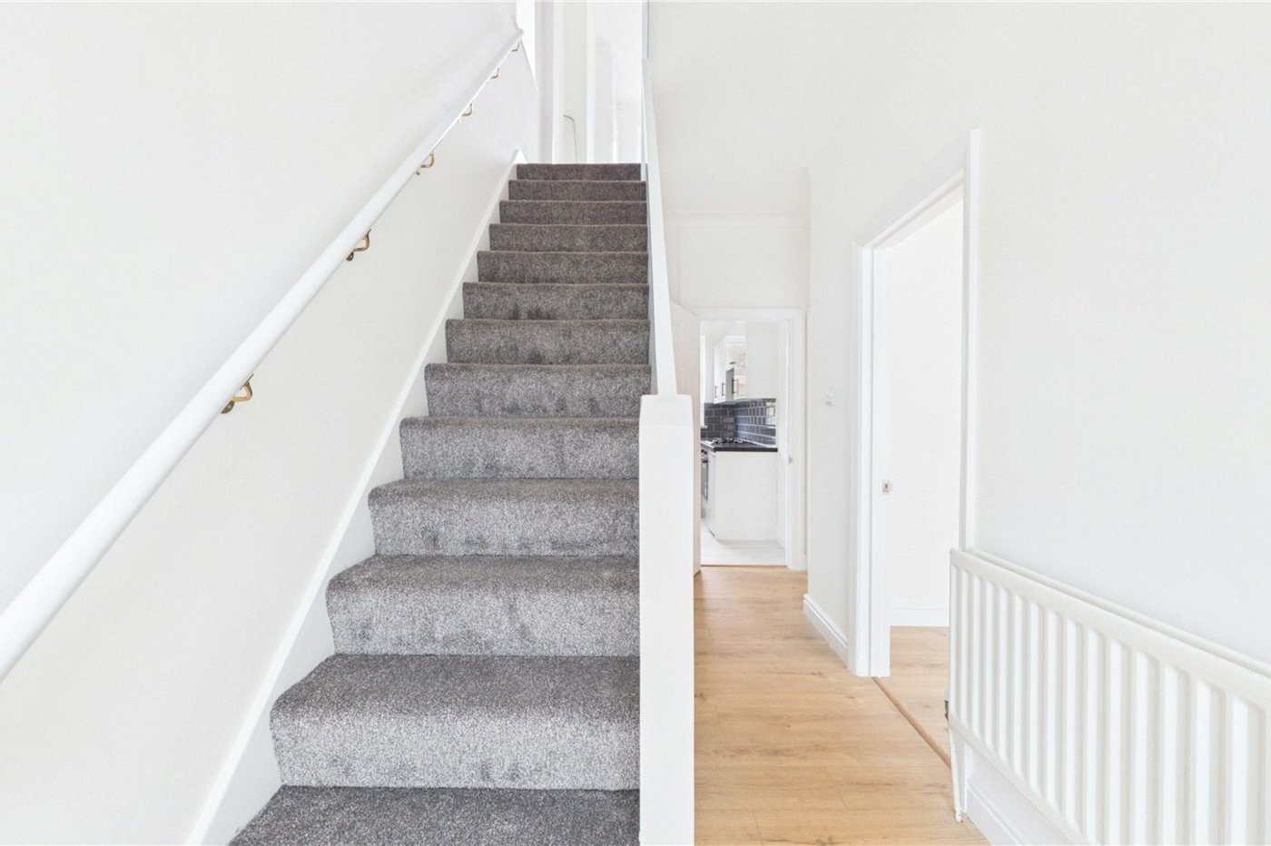 4 bedroom house for sale in London | Robinson Jackson