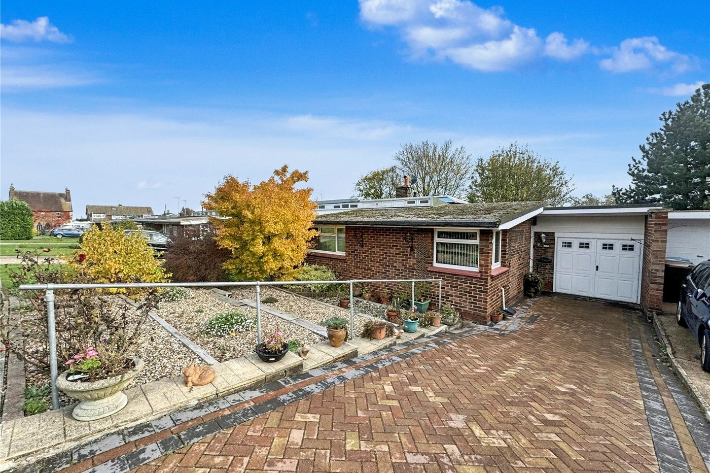 2 bedroom bungalow for sale in Upchurch | Robinson Michael & Jackson