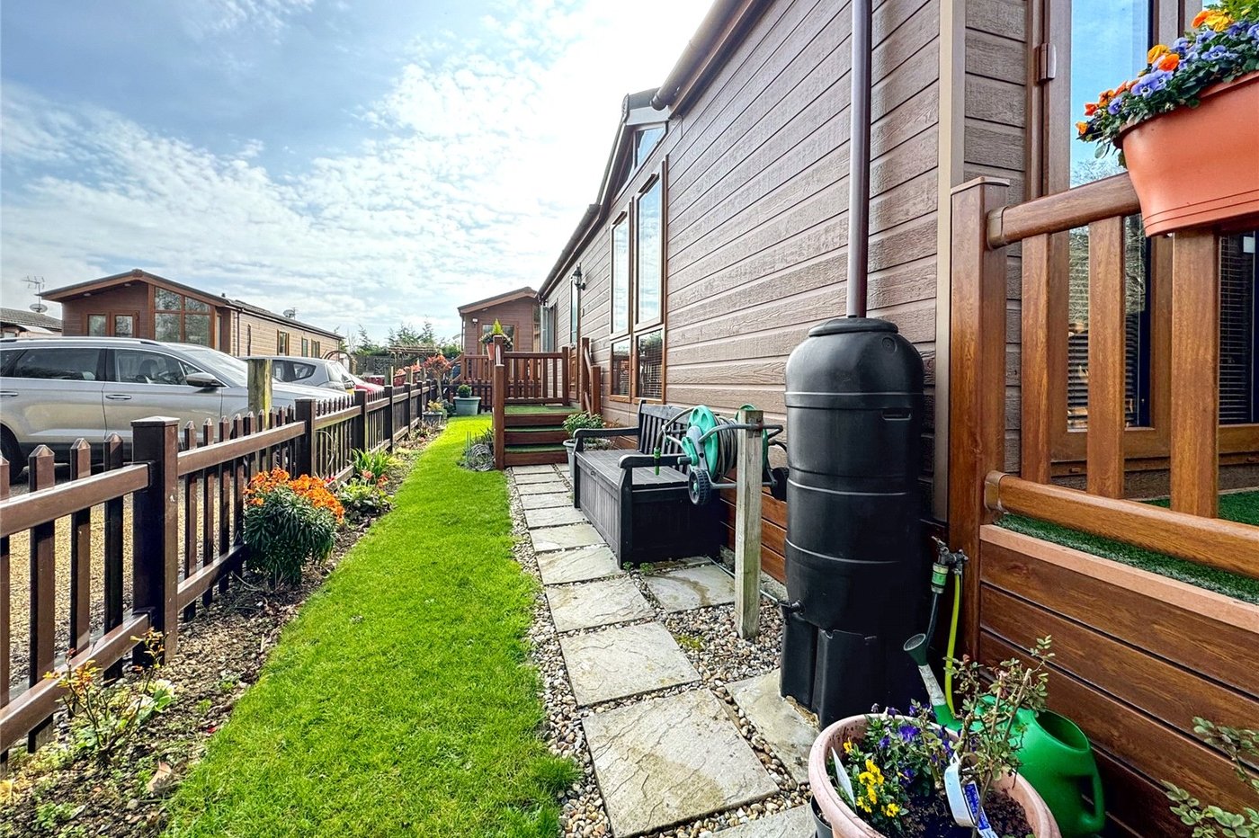 2 bedroom bungalow for sale in Boughton Monchelsea | Robinson Michael & Jackson