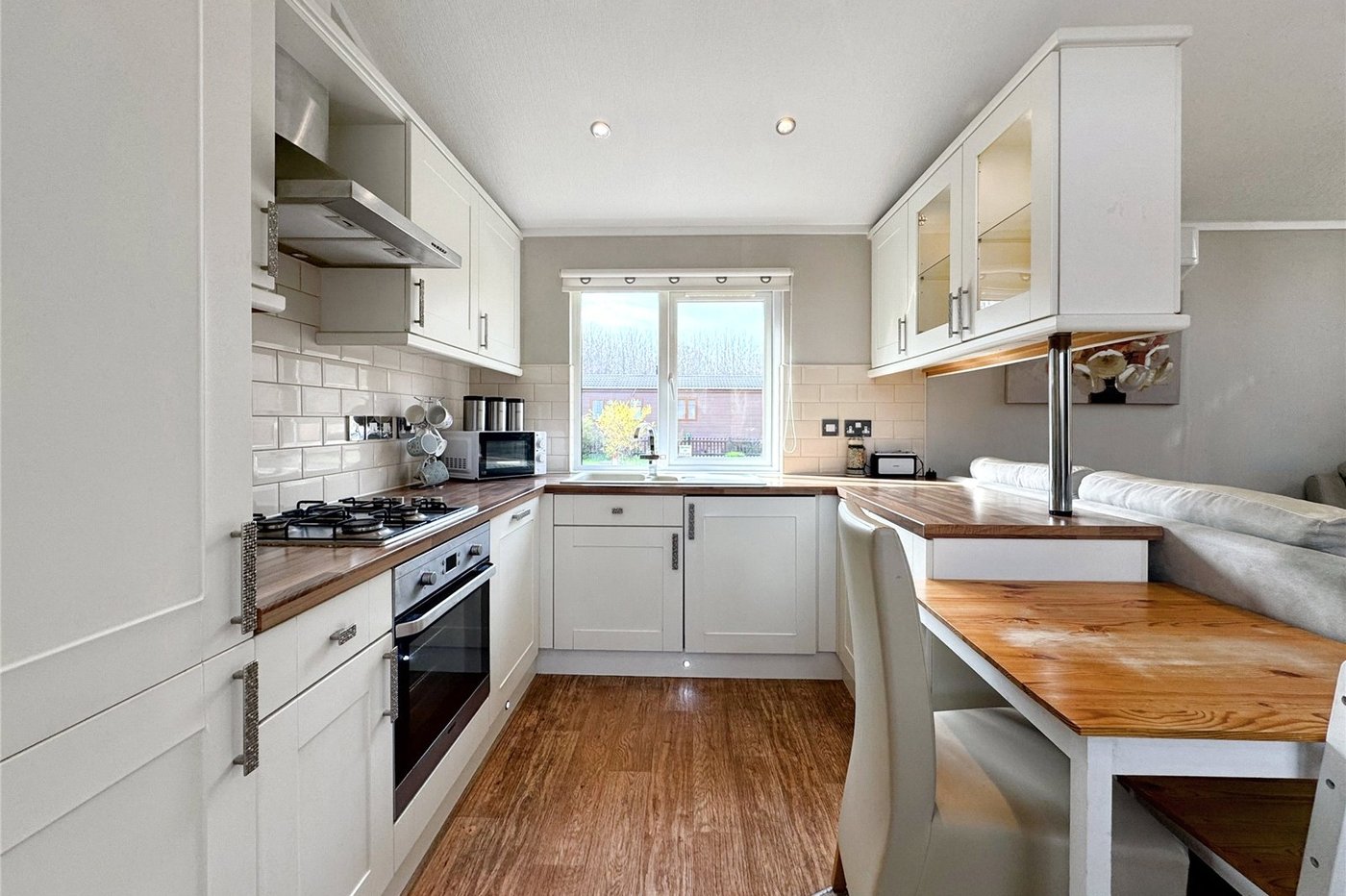 2 bedroom bungalow for sale in Boughton Monchelsea | Robinson Michael & Jackson