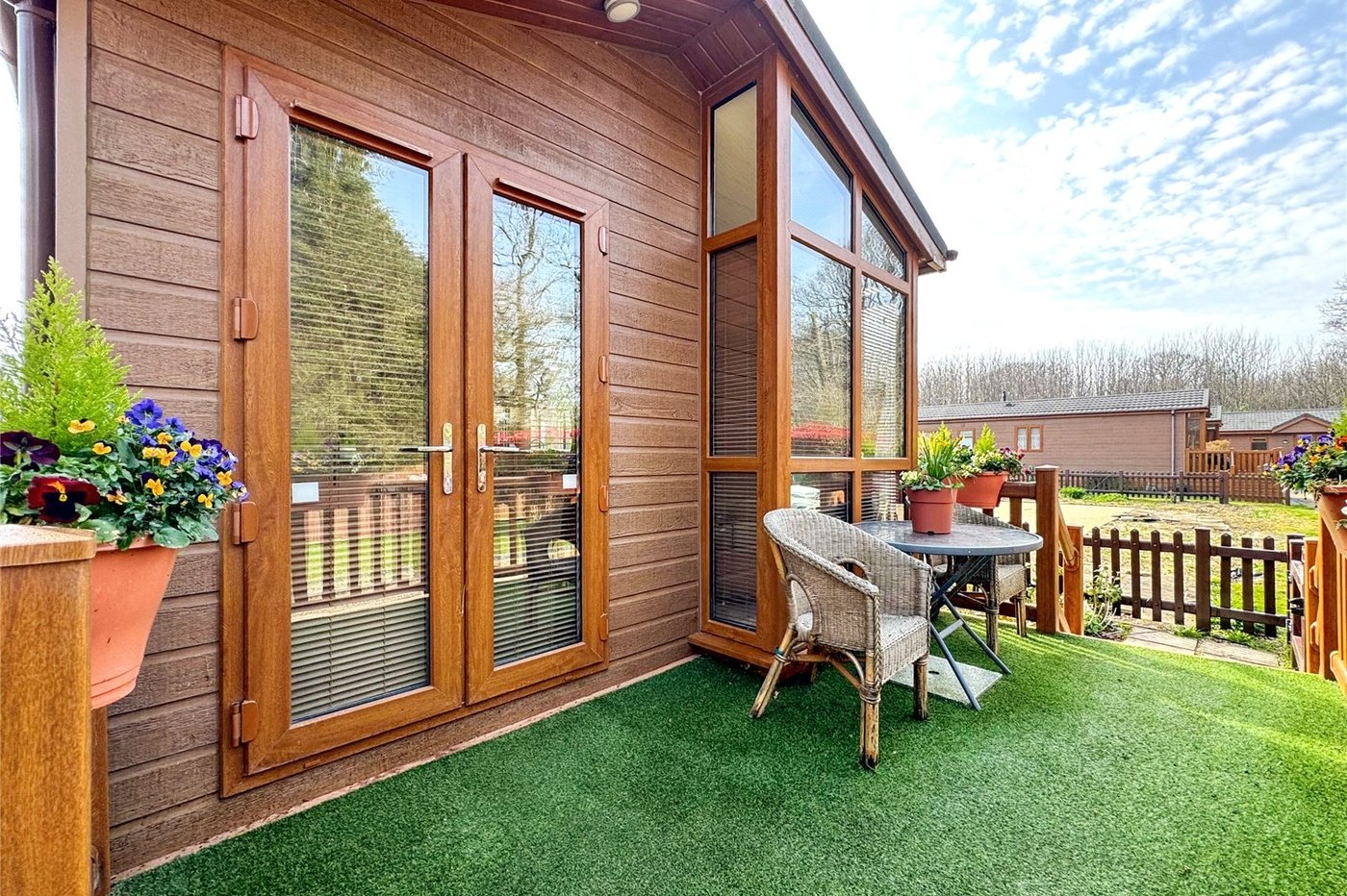 2 bedroom bungalow for sale in Boughton Monchelsea | Robinson Michael & Jackson