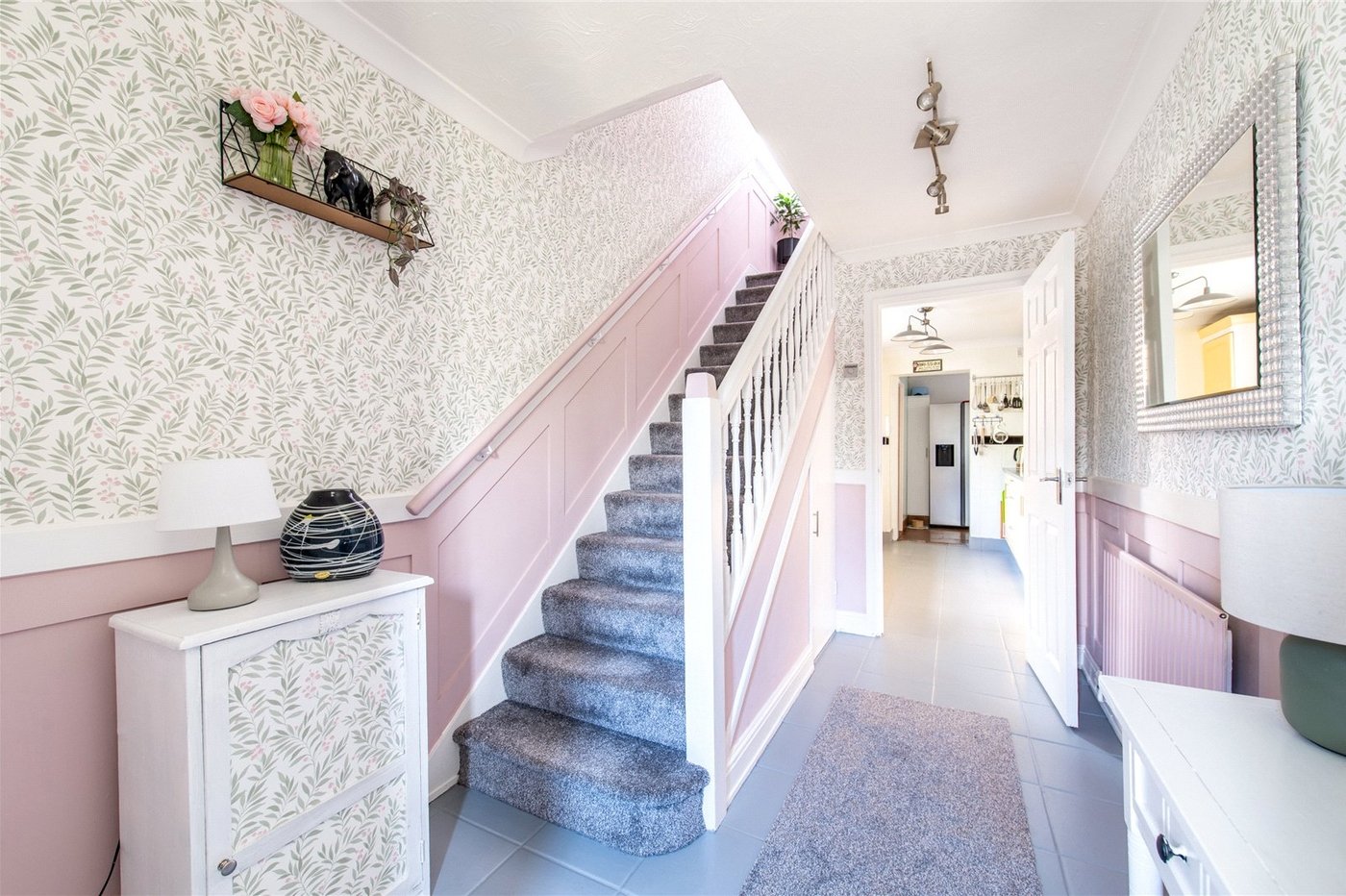 3 bedroom house for sale in Newington | Robinson Michael & Jackson