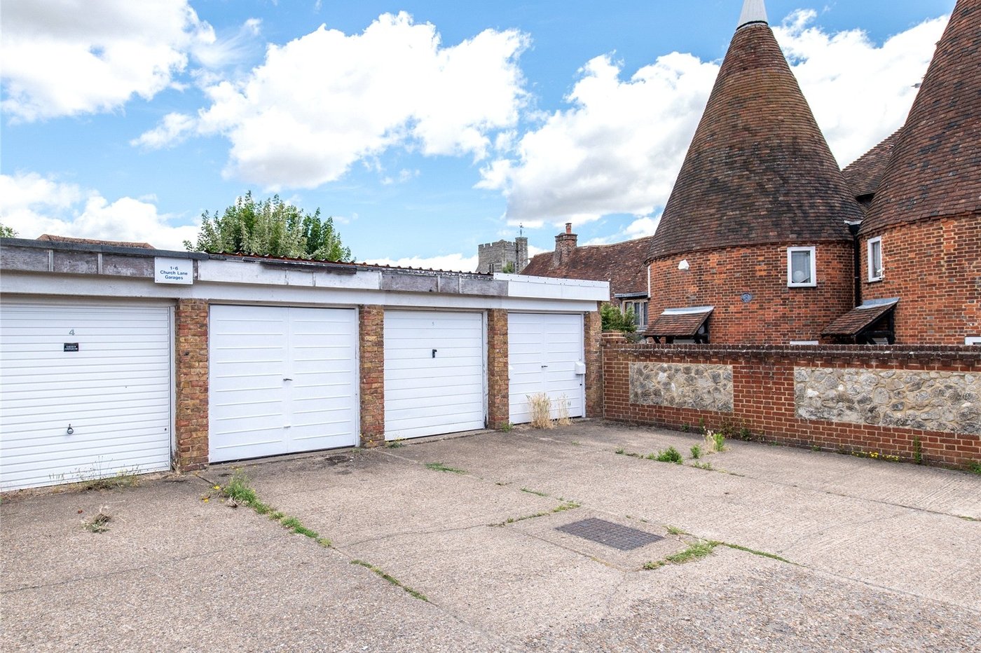 3 bedroom house for sale in Newington | Robinson Michael & Jackson