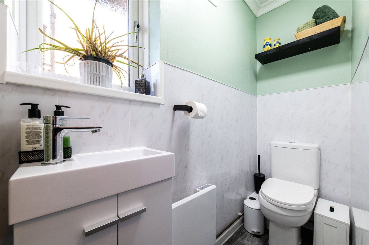 3 bedroom house for sale in Newington | Robinson Michael & Jackson