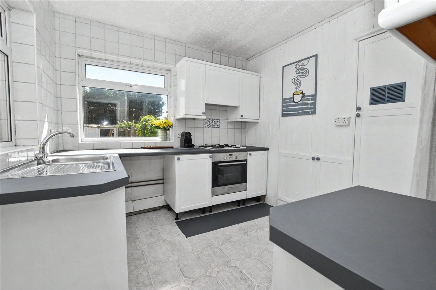 2 bedroom property for sale in Bexleyheath | Robinson Jackson