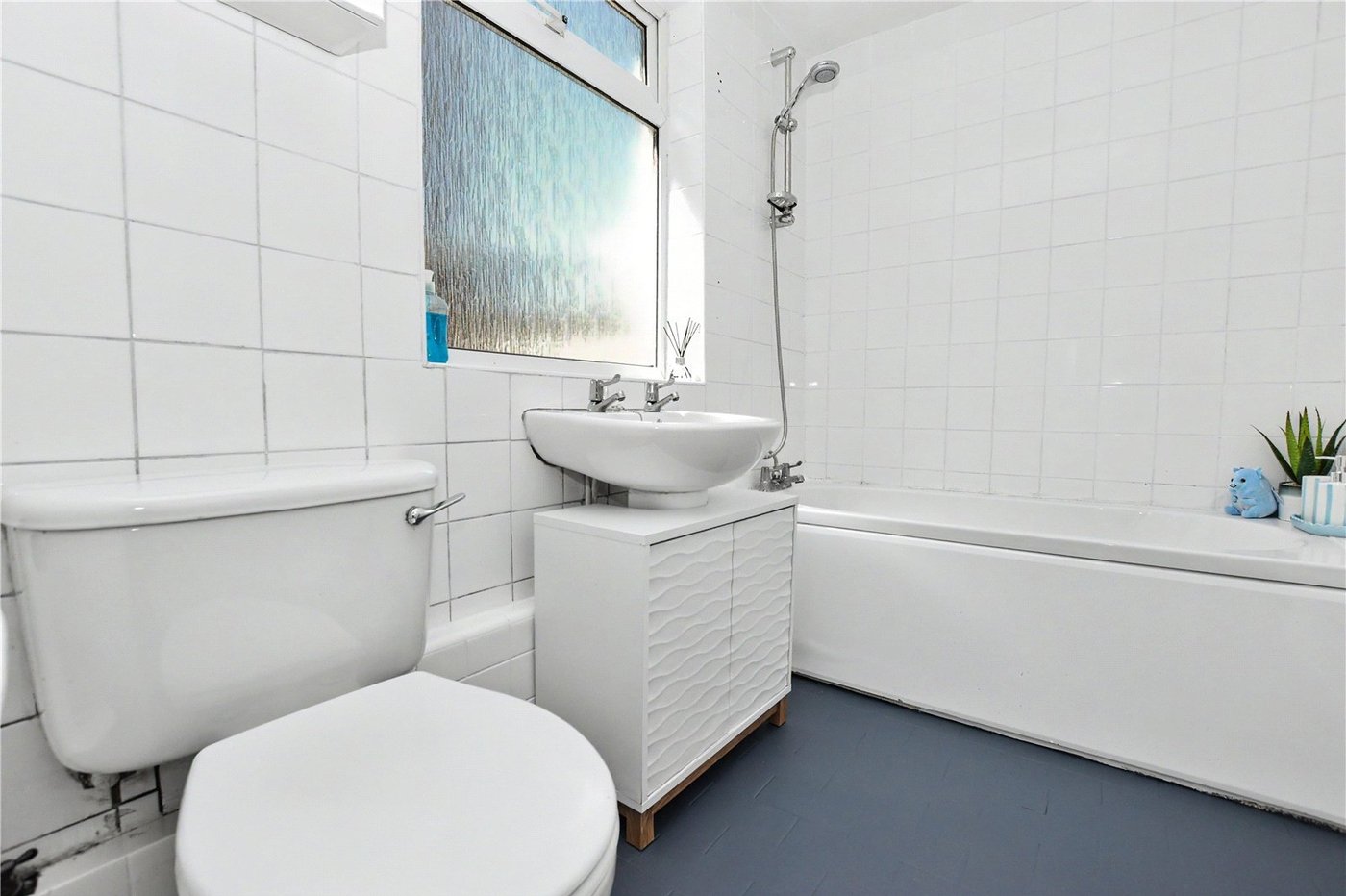 2 bedroom property for sale in Bexleyheath | Robinson Jackson