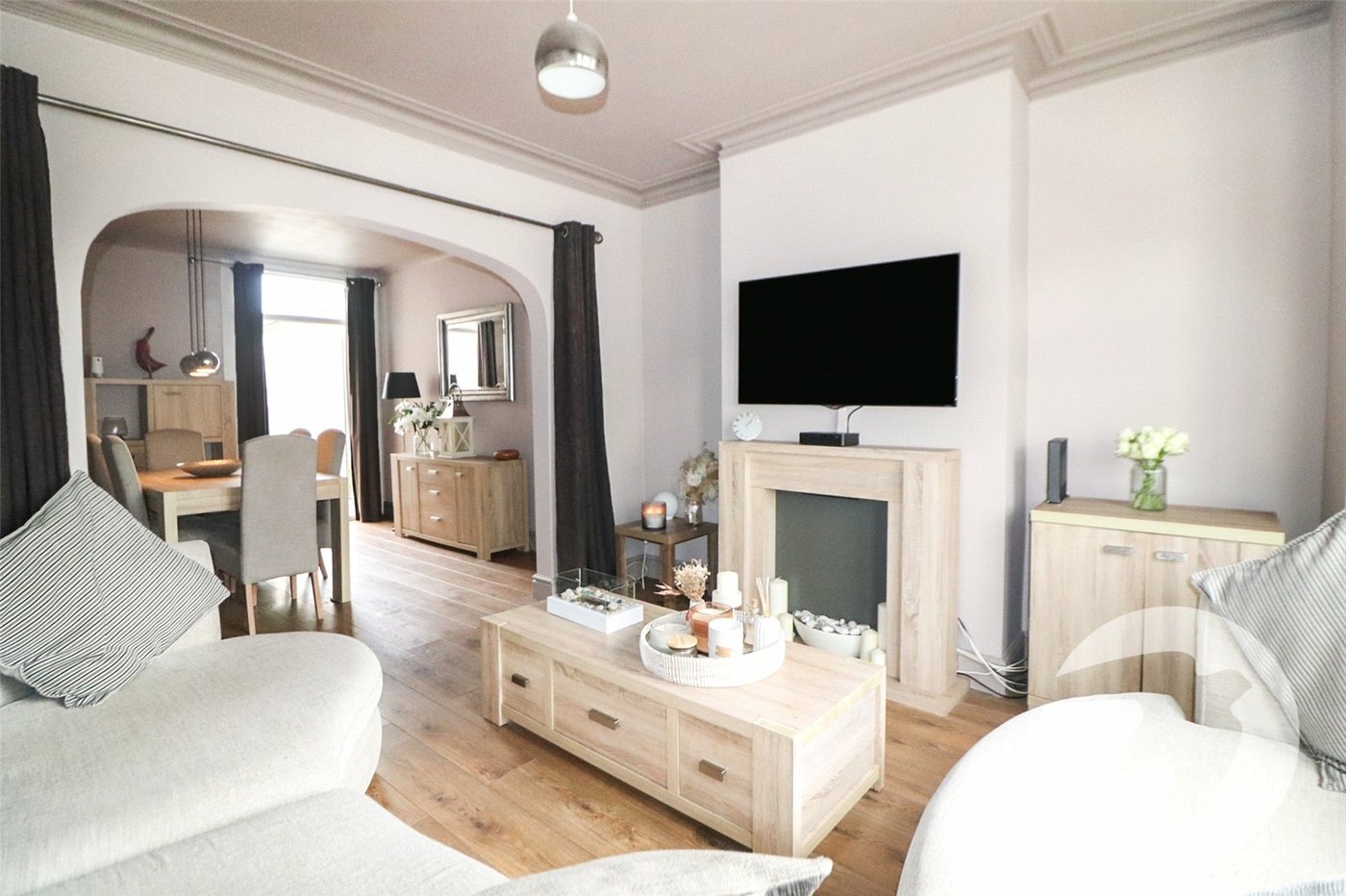 4 bedroom house for sale in Erith | Robinson Jackson