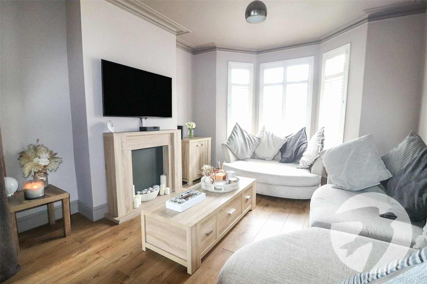 4 bedroom house for sale in Erith | Robinson Jackson