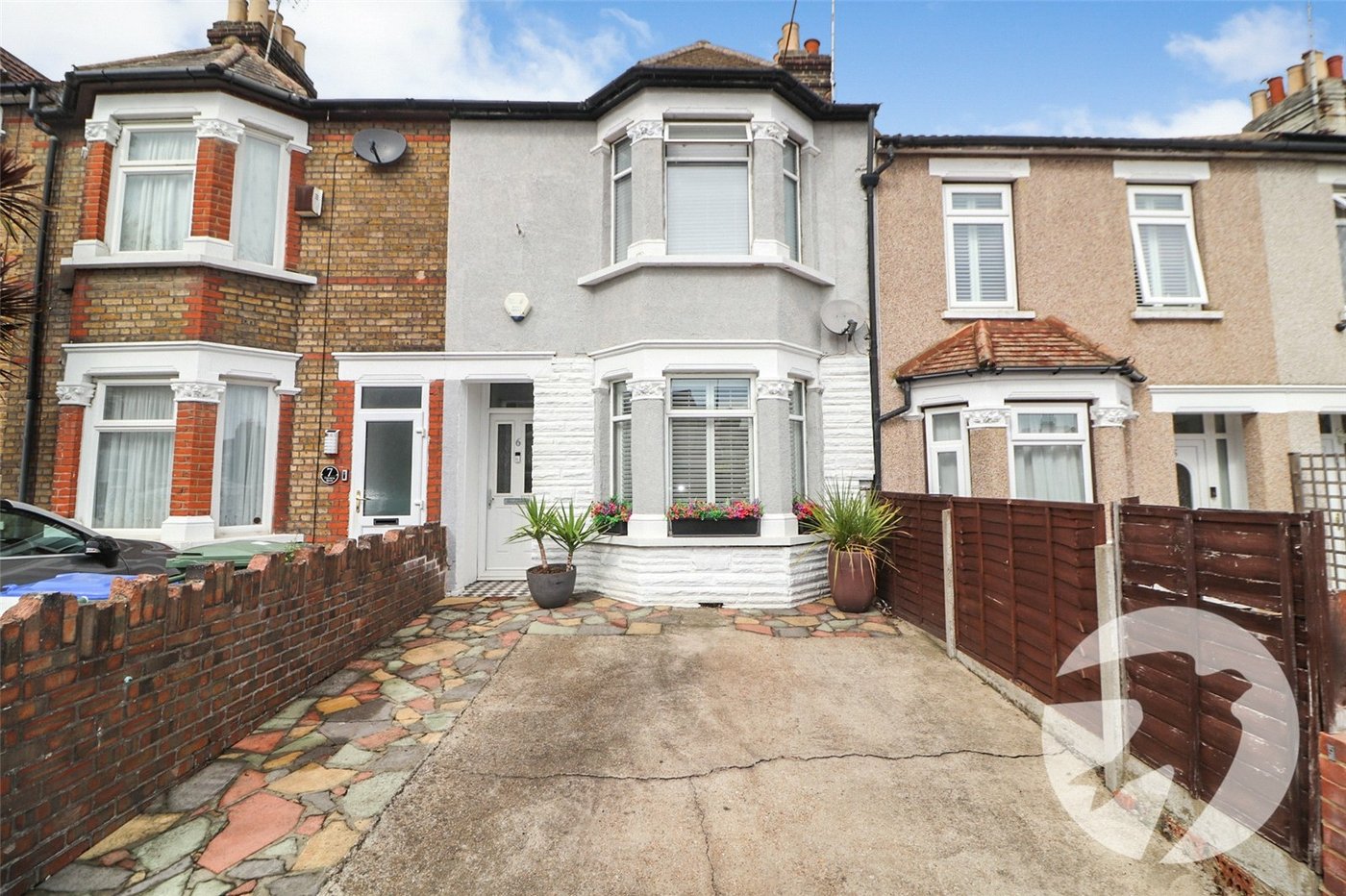 4 bedroom house for sale in Erith | Robinson Jackson