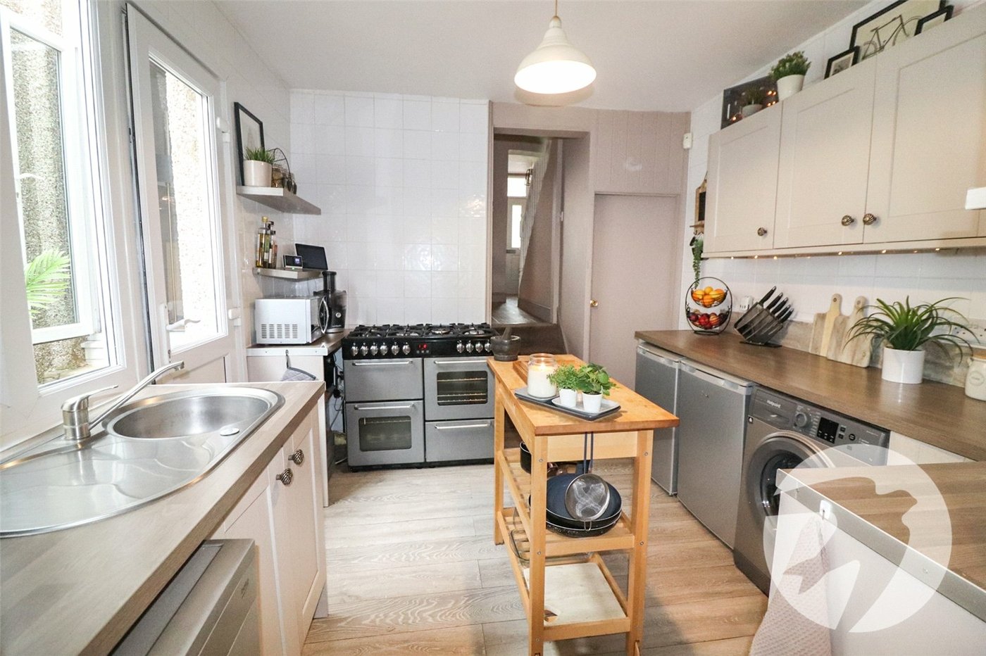 4 bedroom house for sale in Erith | Robinson Jackson