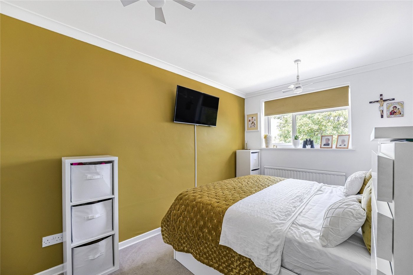 3 bedroom house for sale in Greenhithe | Robinson Jackson