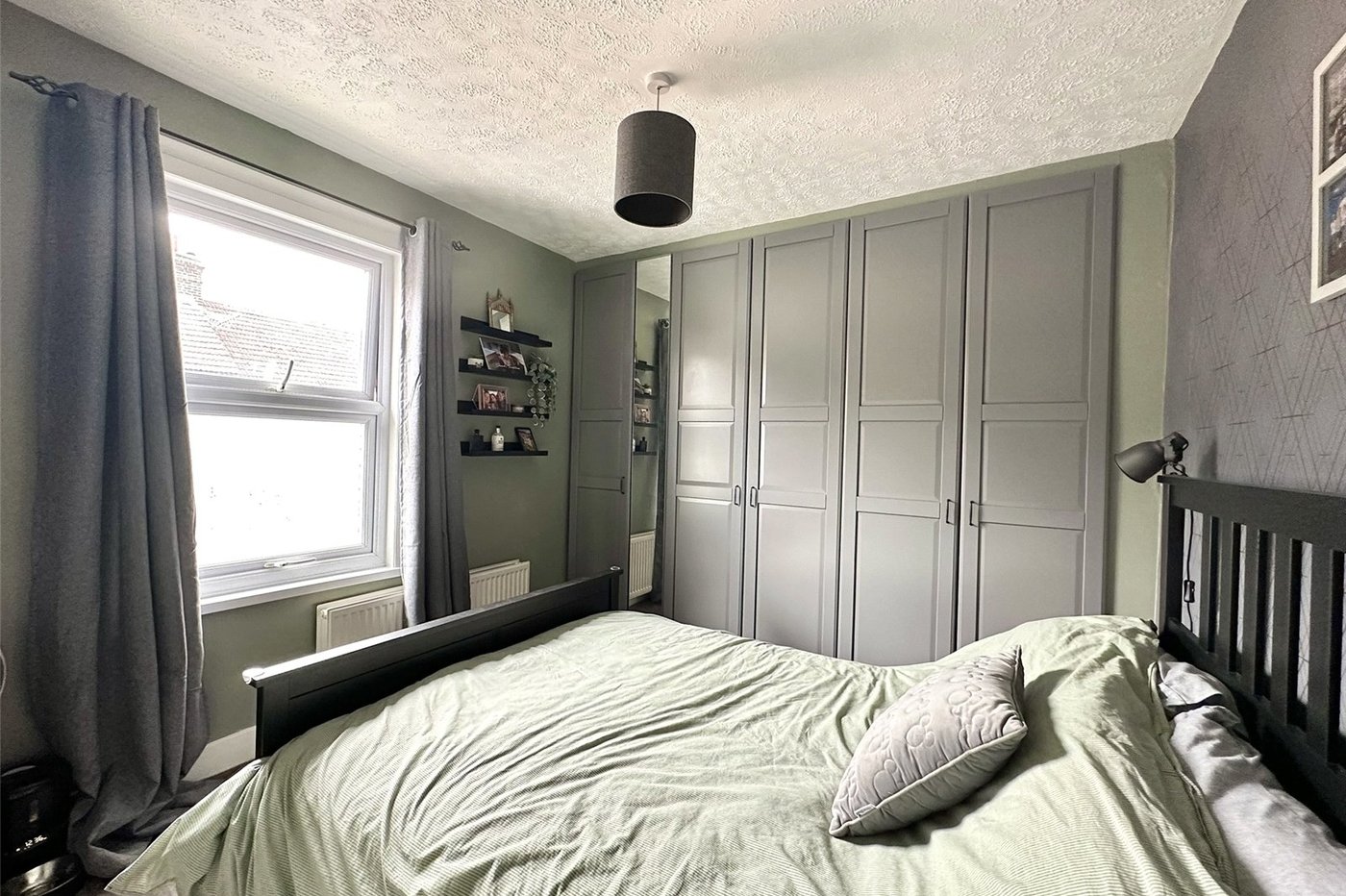 house for sale in Kent, DA10 Robinson Jackson