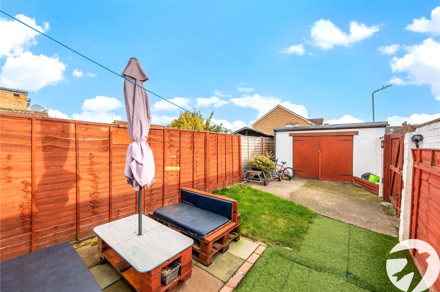 house for sale in Kent, DA10 Robinson Jackson