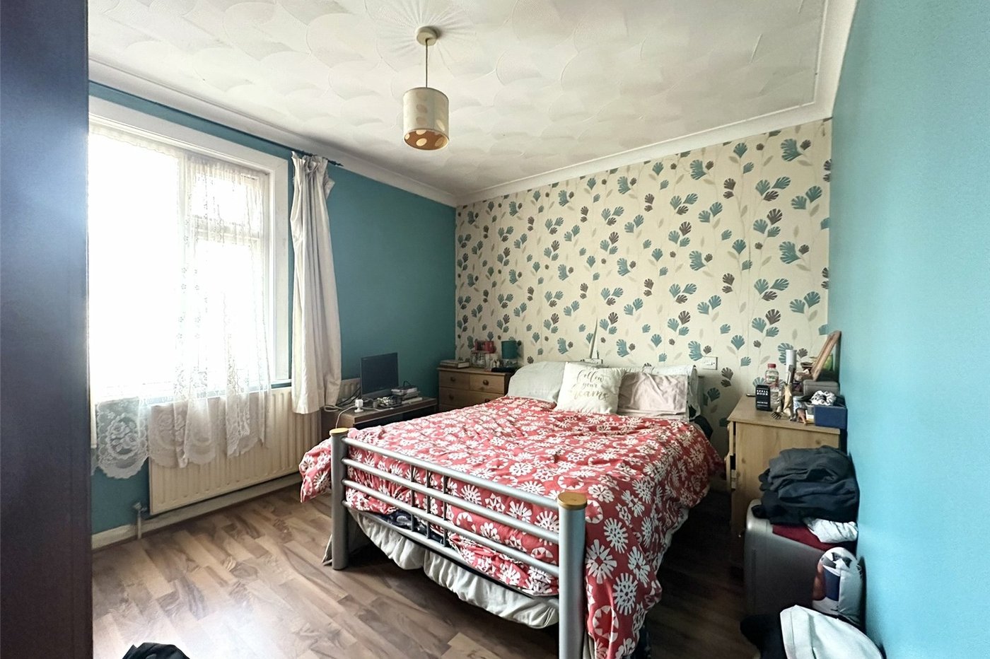 2 bedroom house for sale in Swanscombe | Robinson Jackson