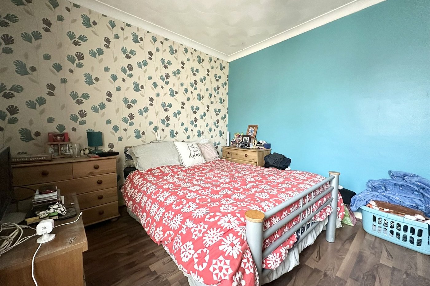 2 bedroom house for sale in Swanscombe | Robinson Jackson