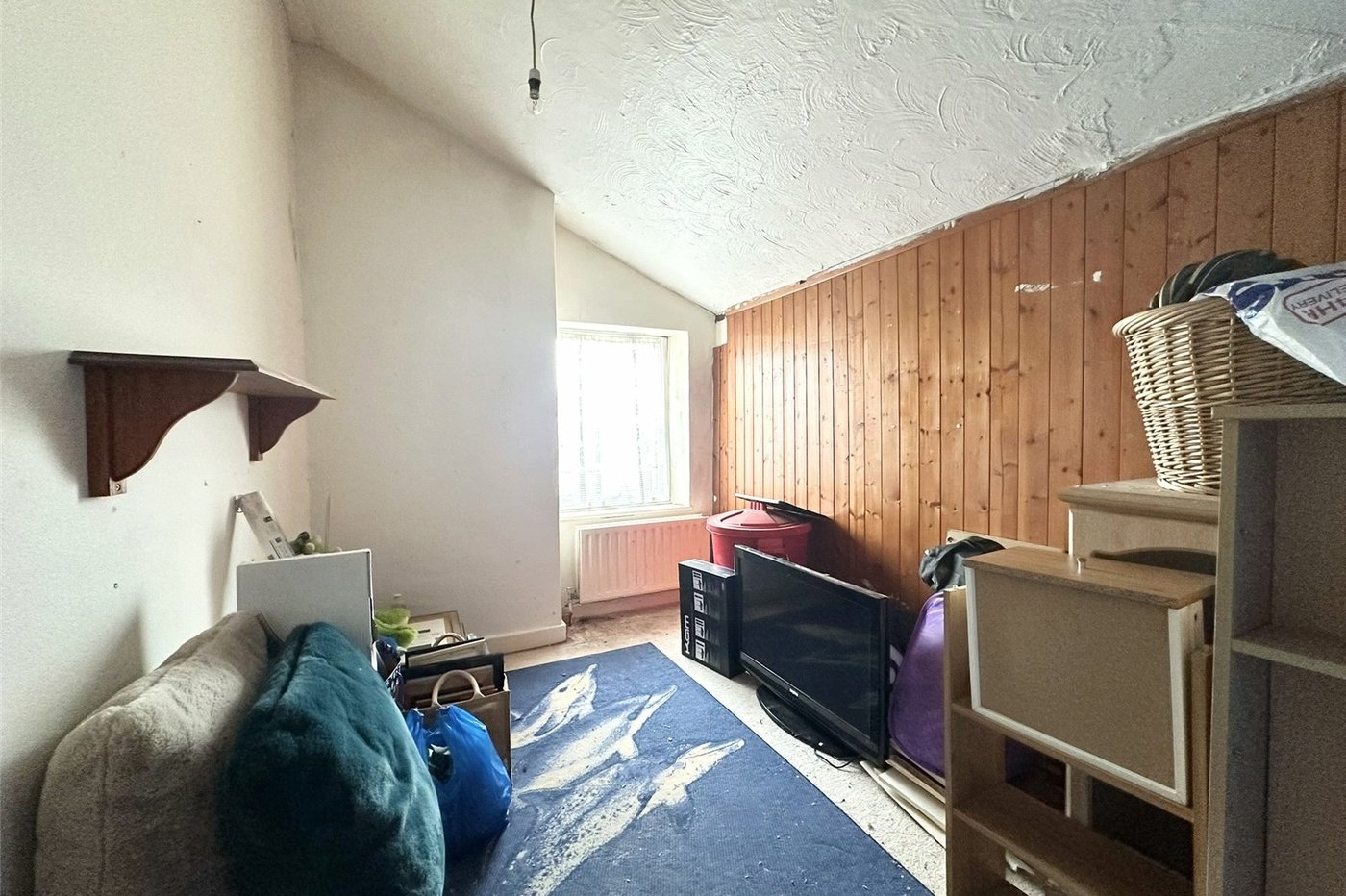 2 bedroom house for sale in Swanscombe | Robinson Jackson