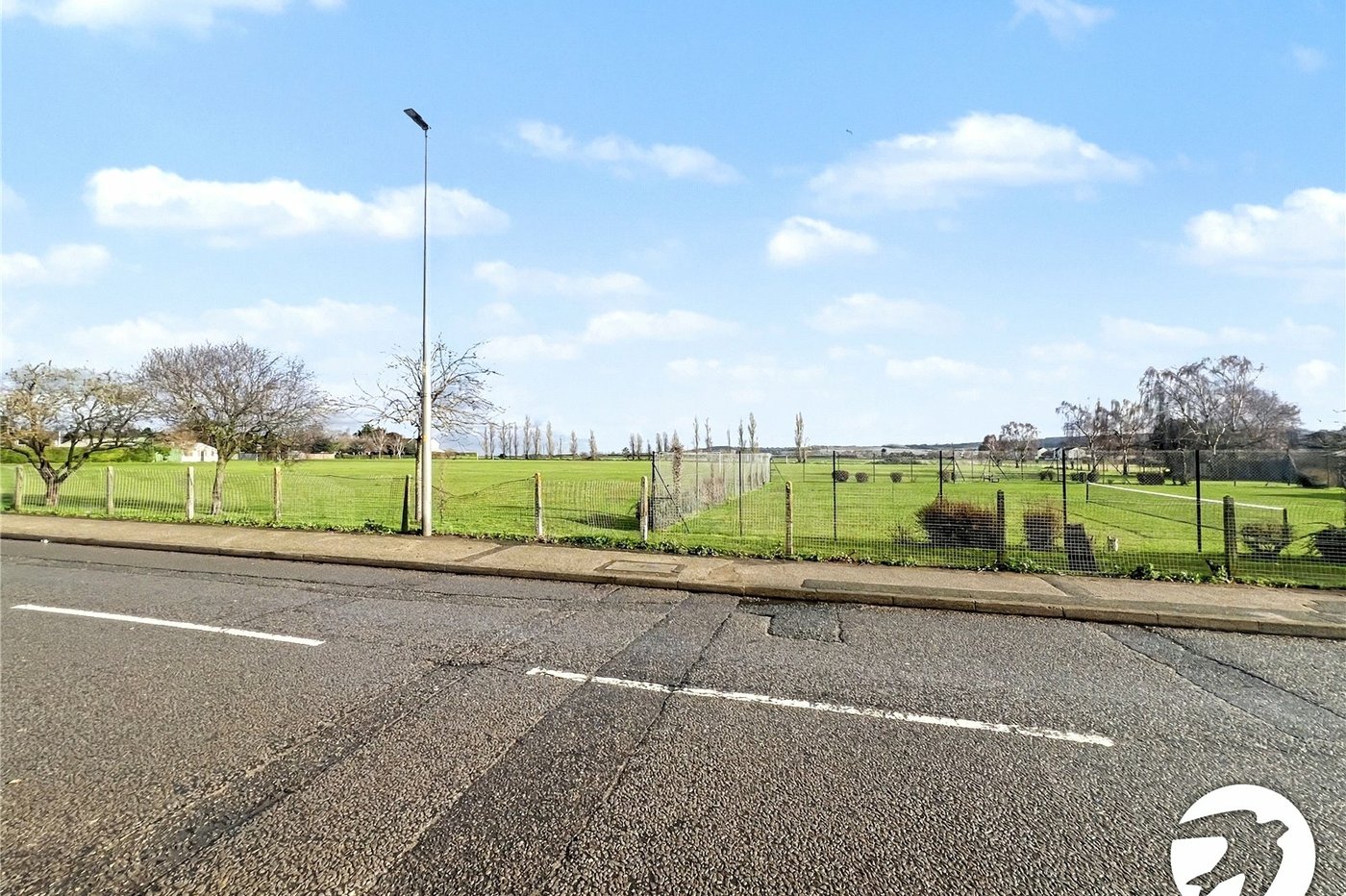 2 bedroom house for sale in Cliffe | Robinson Michael & Jackson