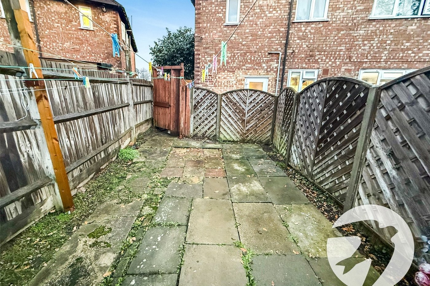 3 bedroom property for sale in London | Robinson Jackson