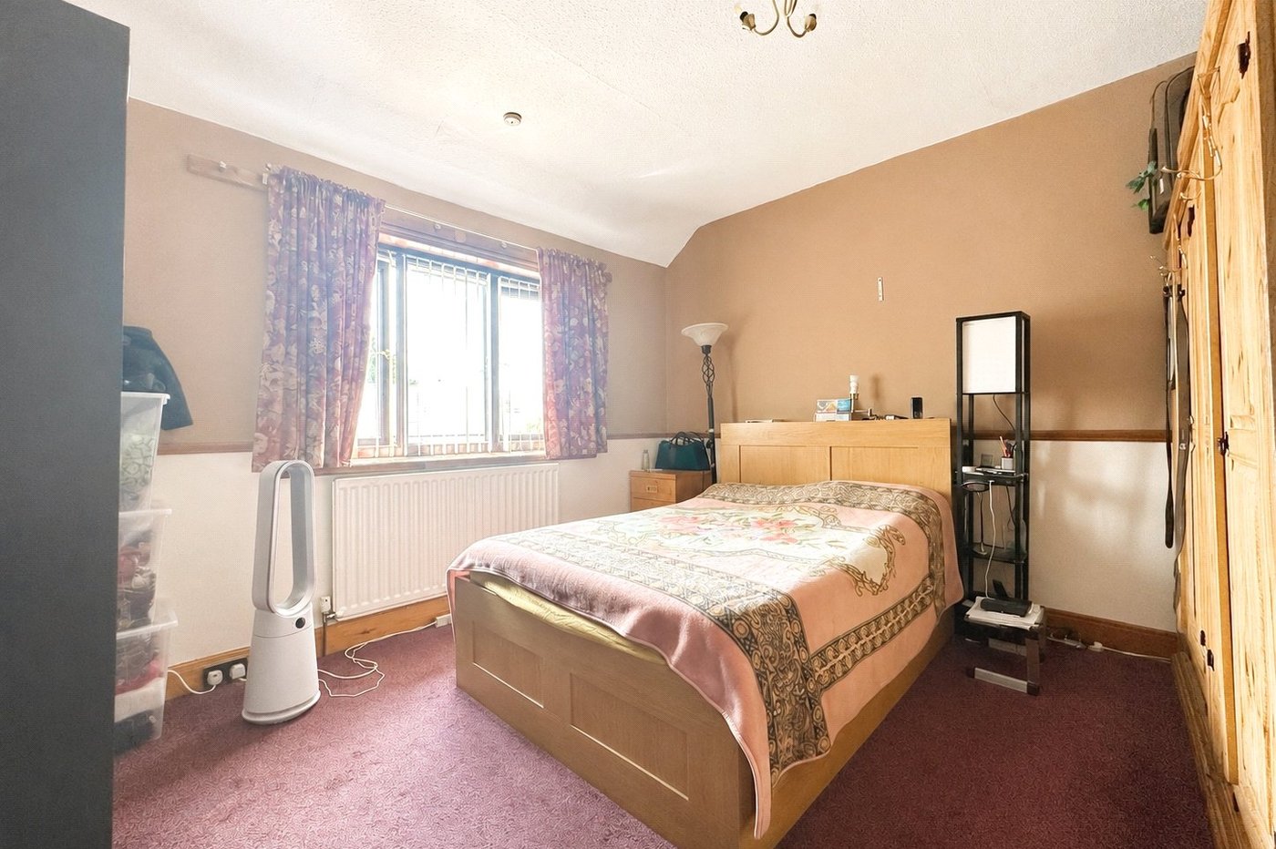 2 bedroom house for sale in Bromley | Robinson Jackson