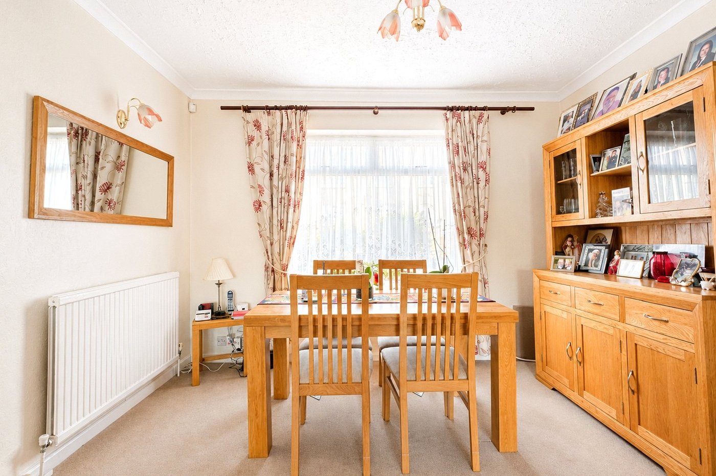 2 bedroom house for sale in Bromley | Robinson Jackson