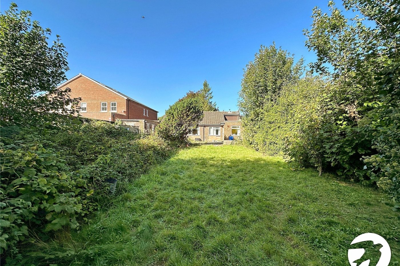 3 bedroom bungalow for sale in Rochester | Robinson Michael & Jackson