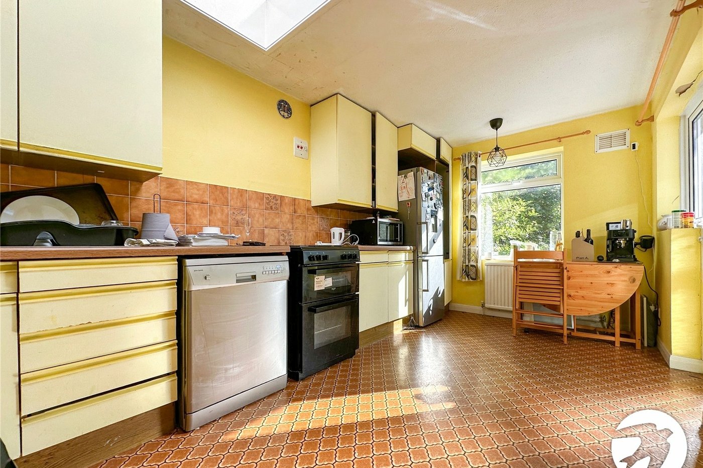 3 bedroom bungalow for sale in Rochester | Robinson Michael & Jackson