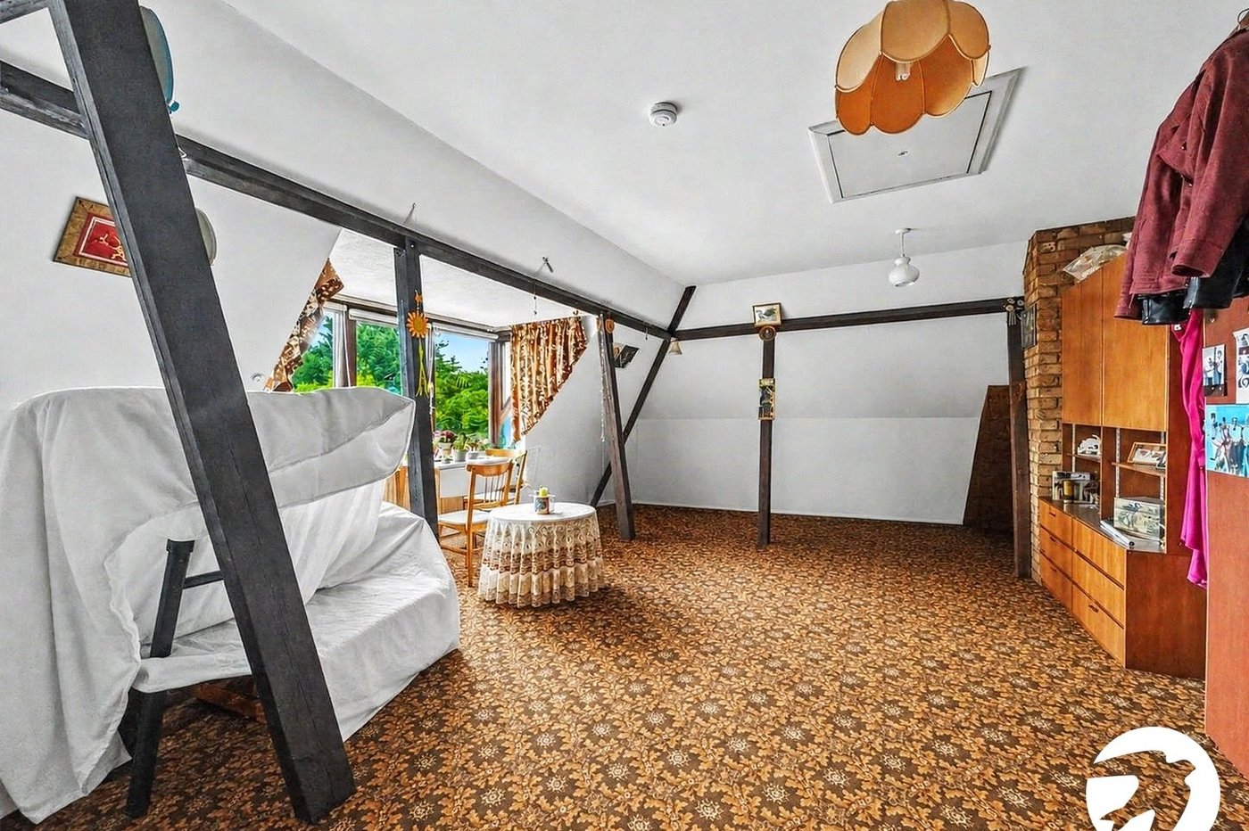 3 bedroom bungalow for sale in Rochester | Robinson Michael & Jackson