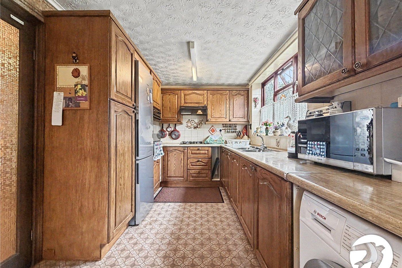 3 bedroom bungalow for sale in Rochester | Robinson Michael & Jackson