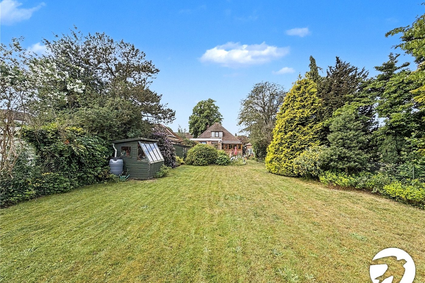 3 bedroom bungalow for sale in Rochester | Robinson Michael & Jackson
