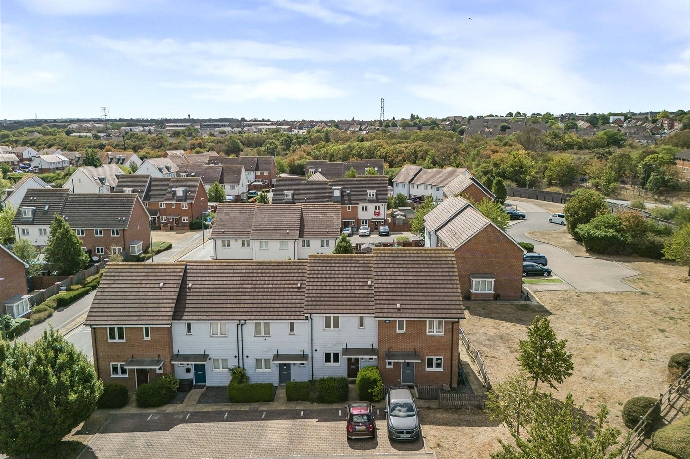 2 bedroom house for sale in Dartford | Robinson Jackson