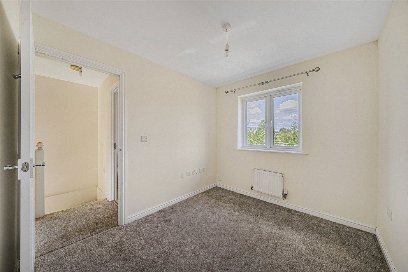 2 bedroom house for sale in Dartford | Robinson Jackson