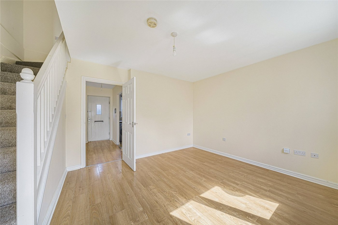 2 bedroom house for sale in Dartford | Robinson Jackson