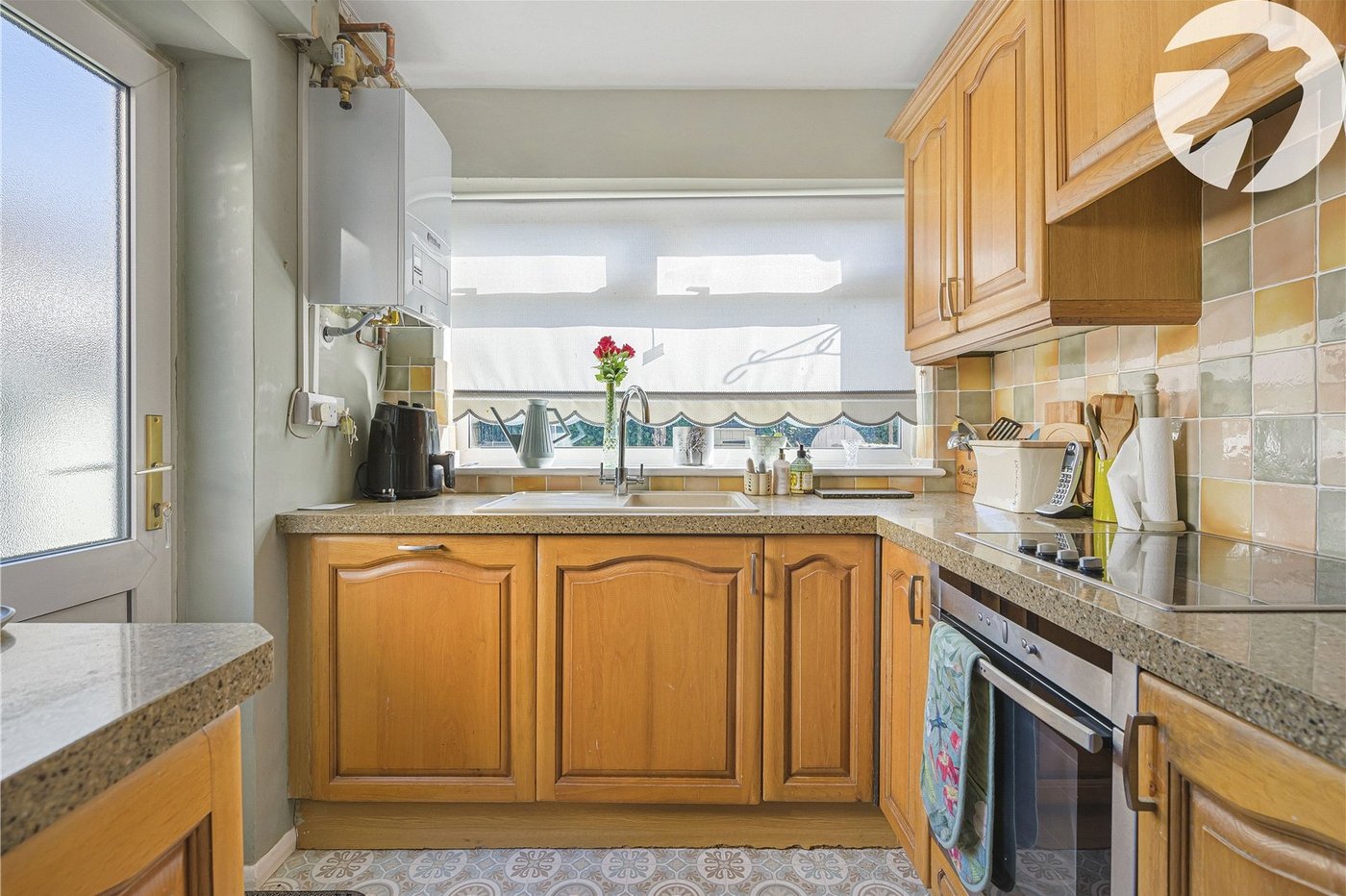 2 bedroom house for sale in Hextable | Robinson Jackson