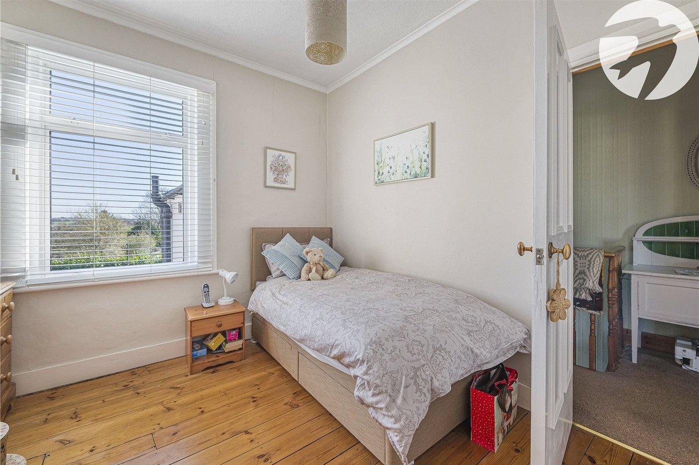 2 bedroom house for sale in Hextable | Robinson Jackson