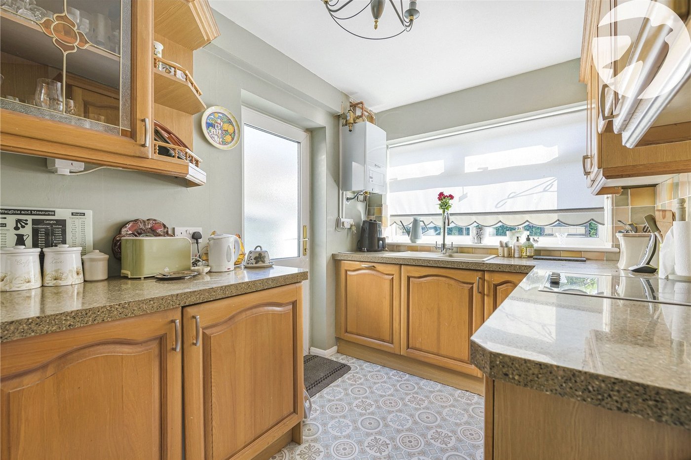 2 bedroom house for sale in Hextable | Robinson Jackson